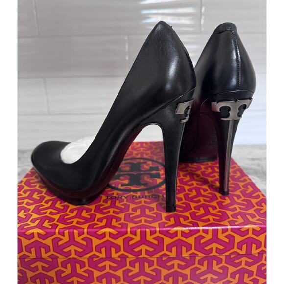 Tory Burch Shoes - New Tory Burch Black T Logo “Jude” Pumps Heels Size 8 M